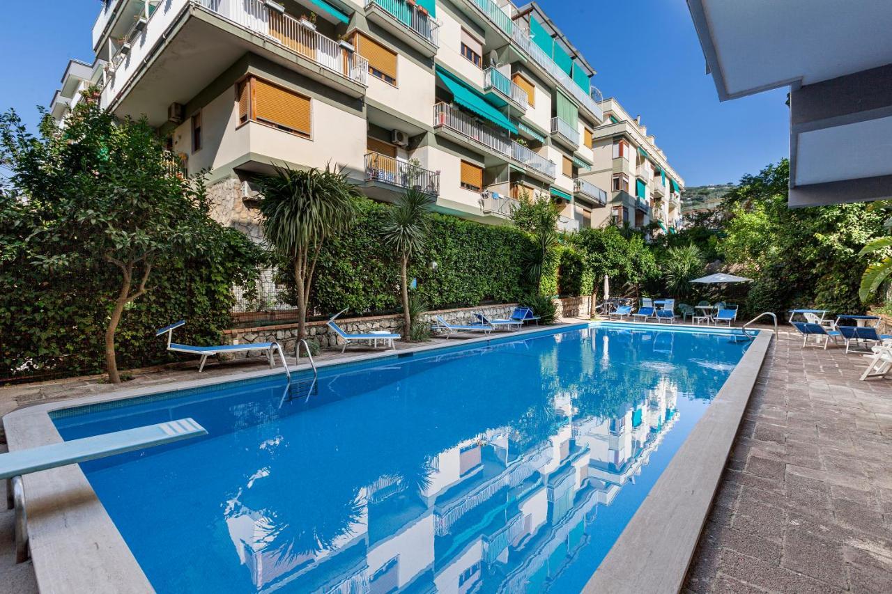 Estate4Home - Casa Maridea Сорренто Экстерьер фото